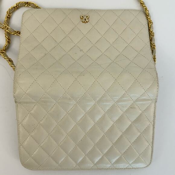 Jay Herbert New York Vintage Quilted Purse with Gold-Tone Chain Strap Cream - Picture 7 of 10